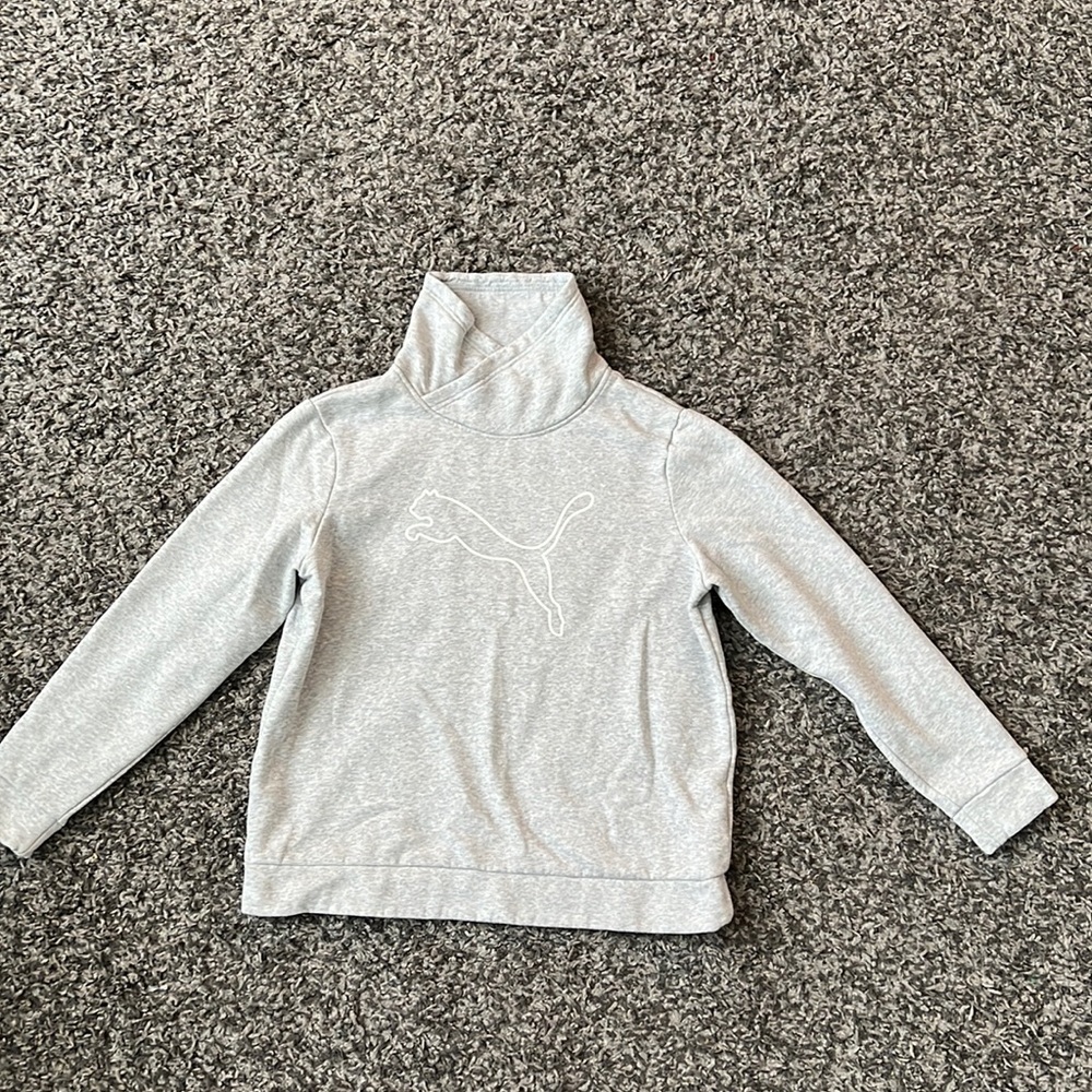 Puma grey high neck sweatshirt size XXL. EUC!